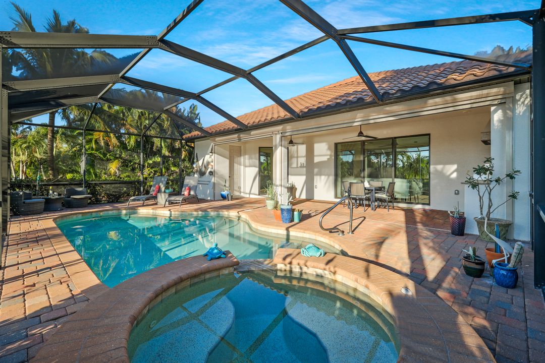 28126 Edenderry Ct, Bonita Springs, FL 34135