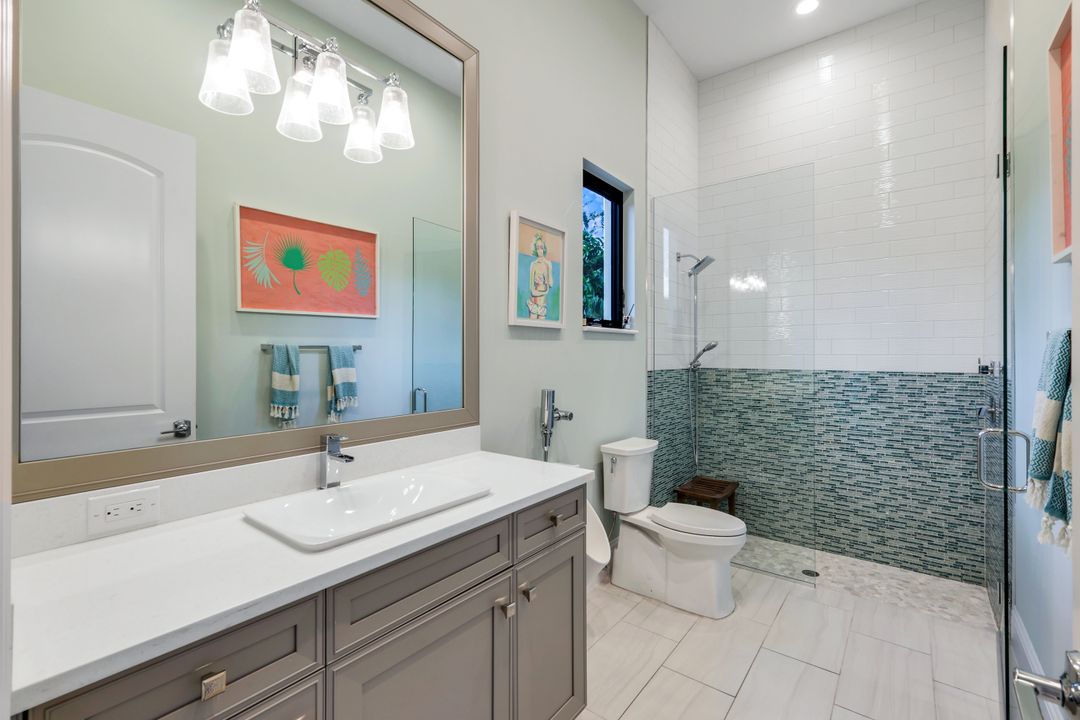 5861 Napa Woods Way, Naples, FL 34116