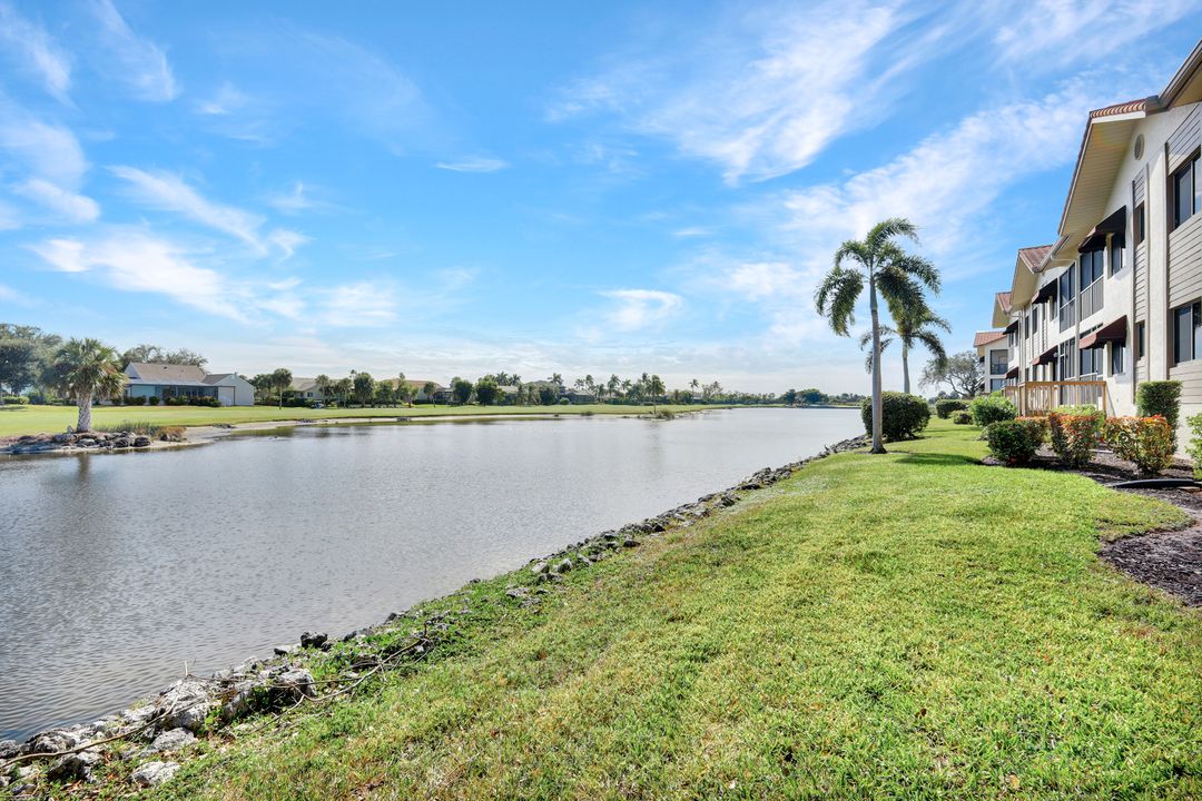 16529 Heron Coach Way, Fort Myers, FL 33908