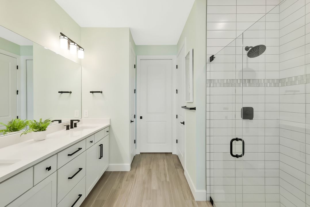 12401 Canal Grande Dr, Fort Myers, FL 33913