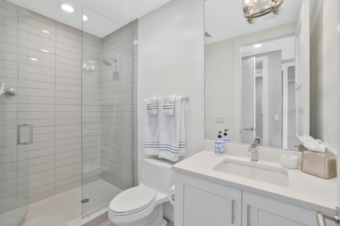 1035 3rd Ave S #402, Naples, FL 34102