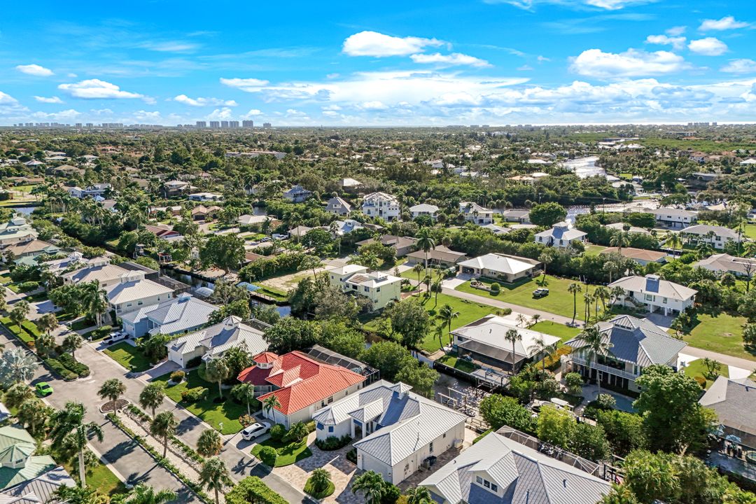 27080 Flamingo Dr, Bonita Springs, FL 34135