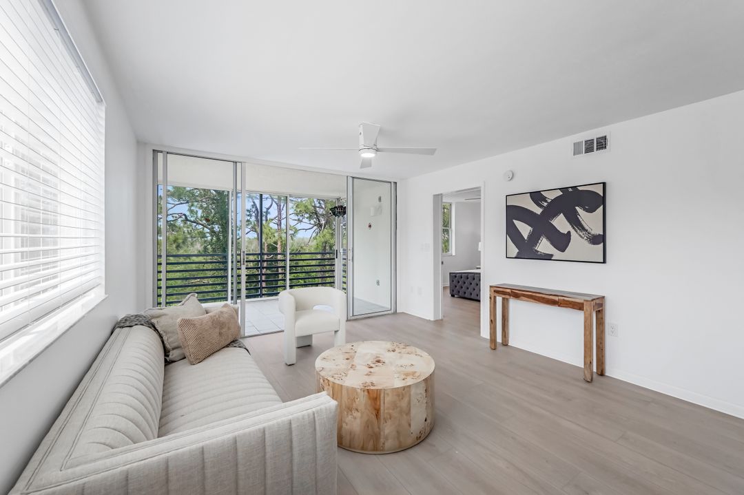 270 Naples Cove Dr #3401, Naples, FL 34110