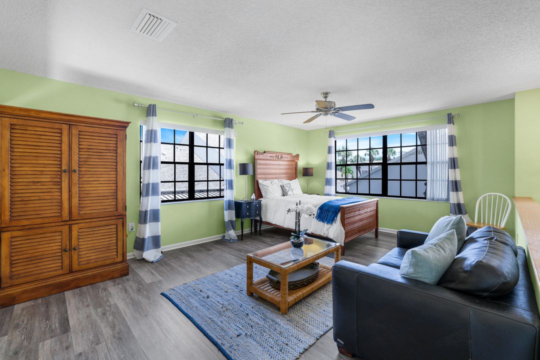 823 Meadowland Dr #H42-6, Naples, FL 34108
