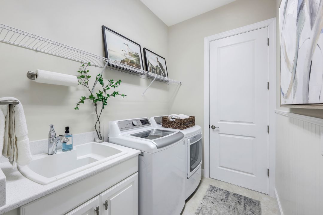 9463 Montelanico Loop, Naples, FL 34119