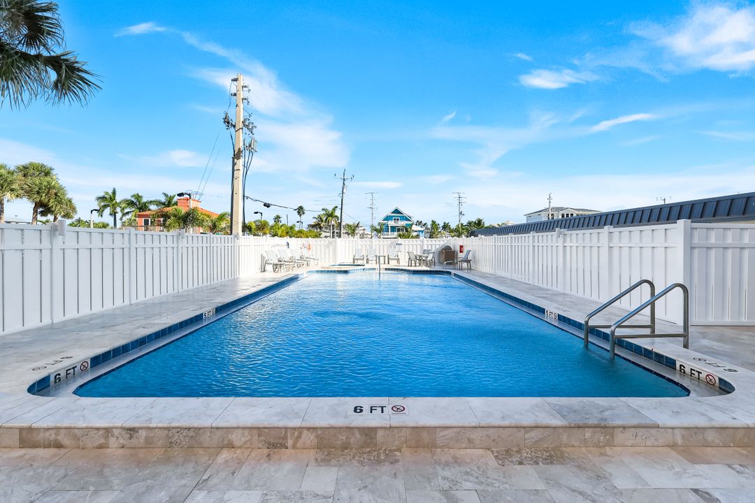 538 Estero Blvd #302, Fort Myers Beach, FL 33931
