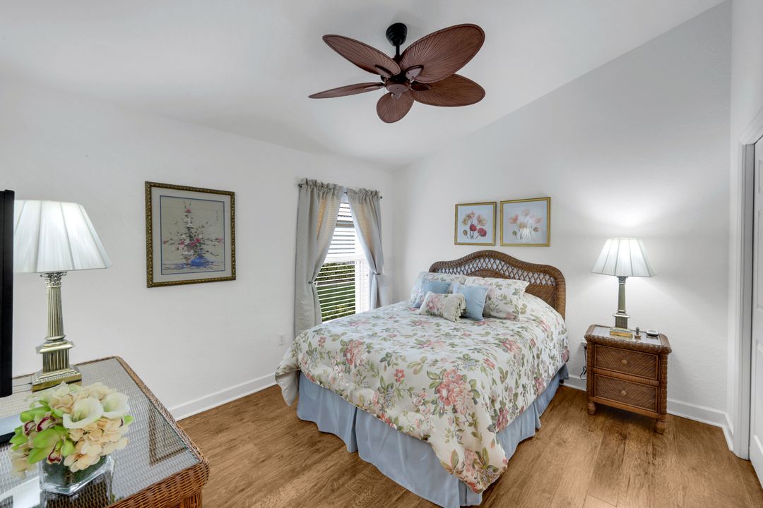 5867 Northridge Dr, Naples, FL 34110