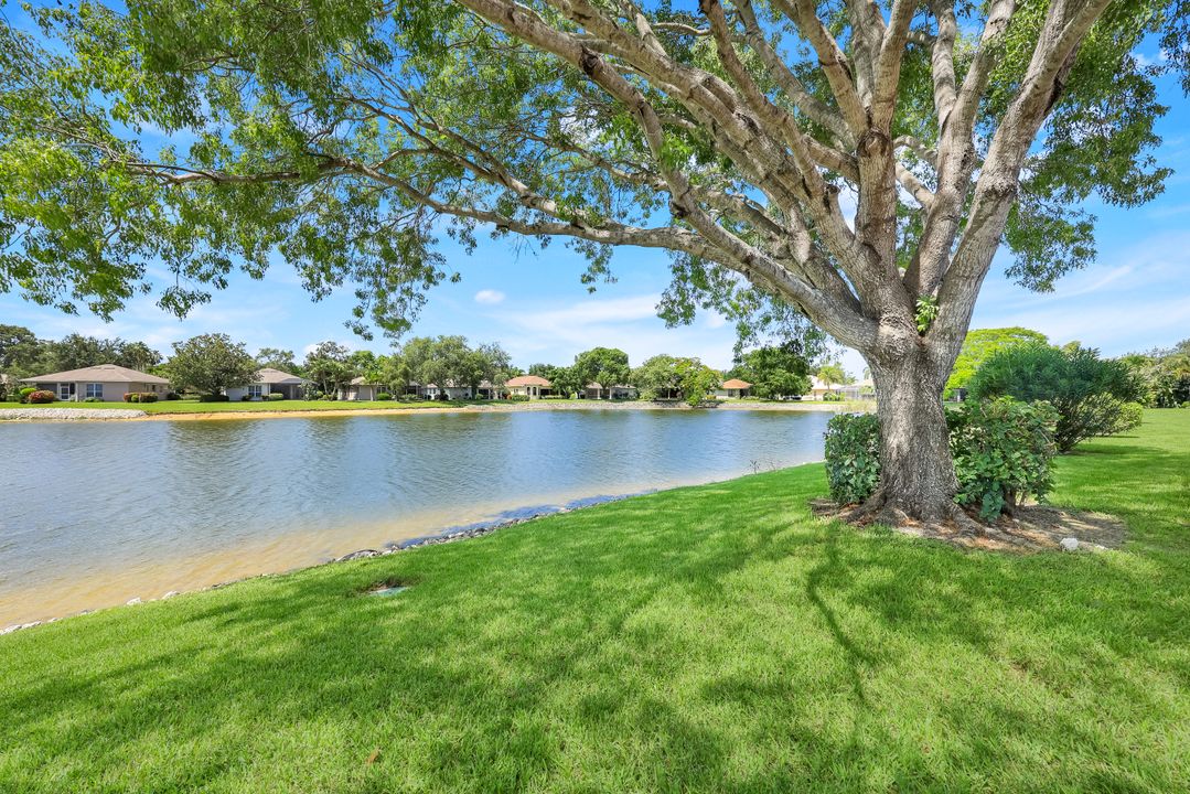 6956 Lone Oak Blvd, Naples, FL 34109