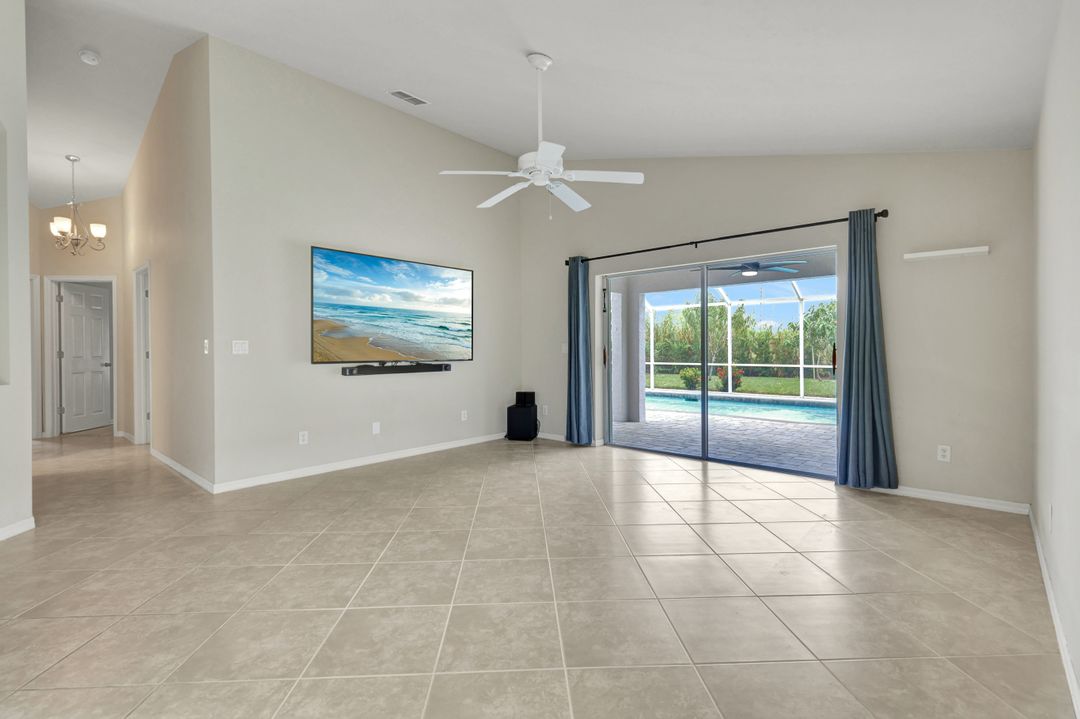 15645 Beachcomber Ave, Fort Myers, FL 33908