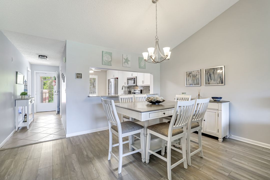 6860 Dennis Cir #K-204, Naples, FL 34104