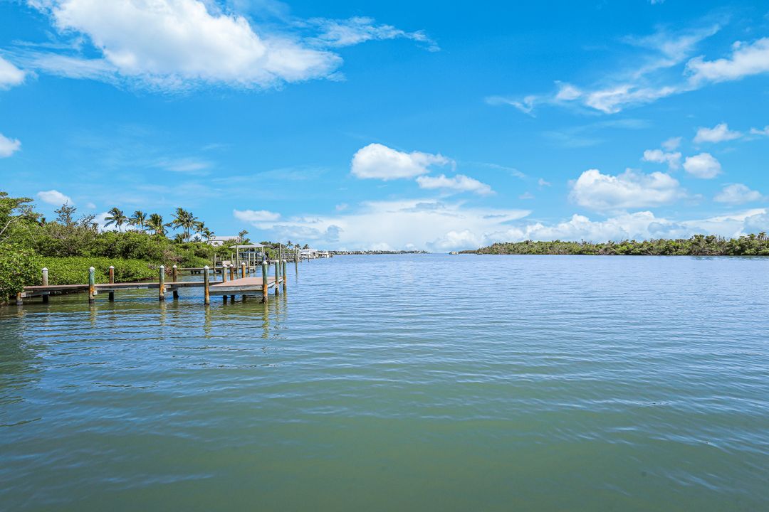 16211 Captiva Dr, Captiva, FL 33924