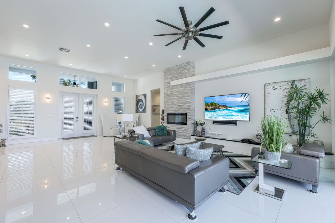 3412 SE 22nd Ave, Cape Coral, FL 33904