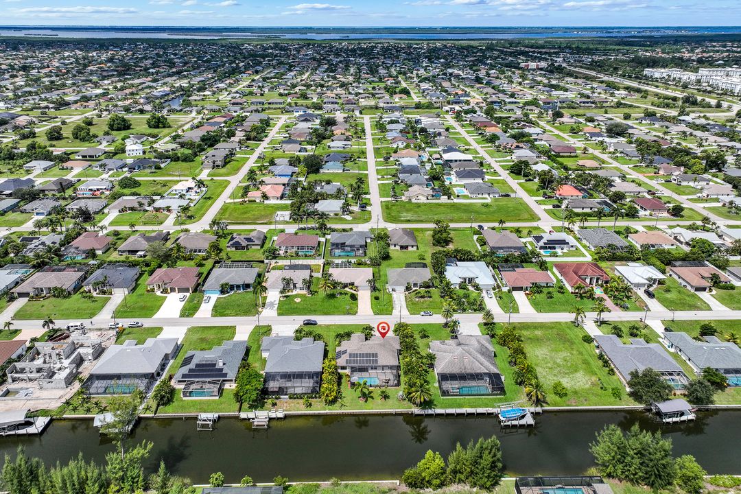 2627 SW 17th Pl, Cape Coral, FL 33914