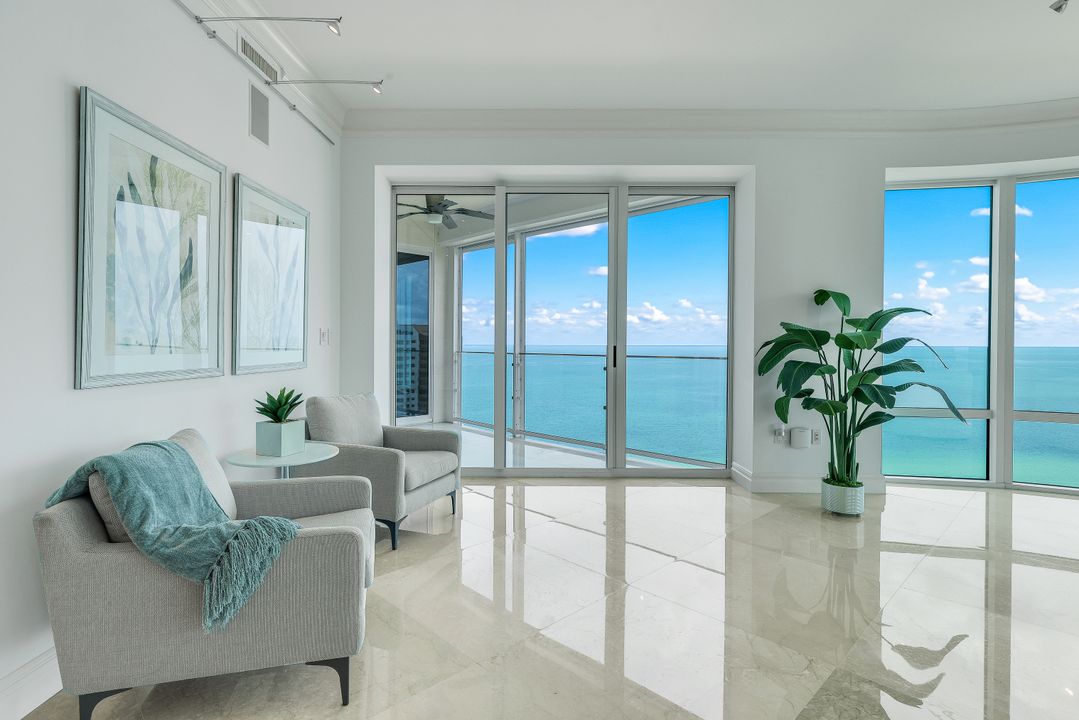 4101 Gulf Shore Blvd N #17N, Naples, FL 34103