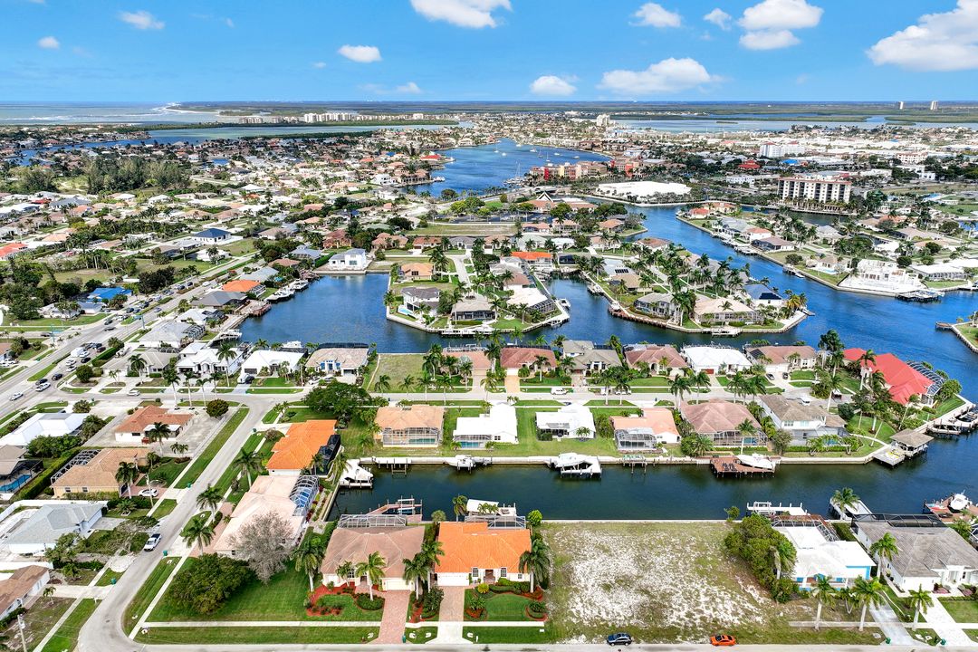 778 Bluebonnet Ct, Marco Island, FL 34145