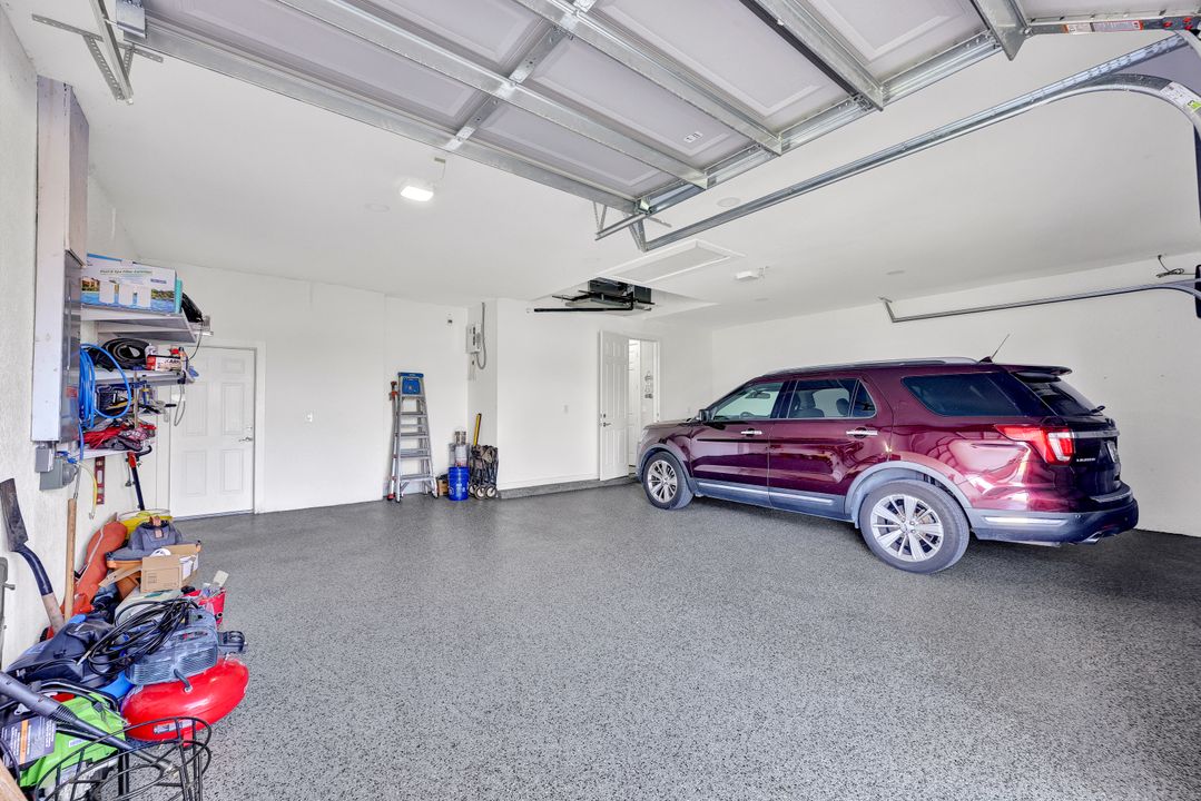 2701 NW 46th Ave, Cape Coral, FL 33993