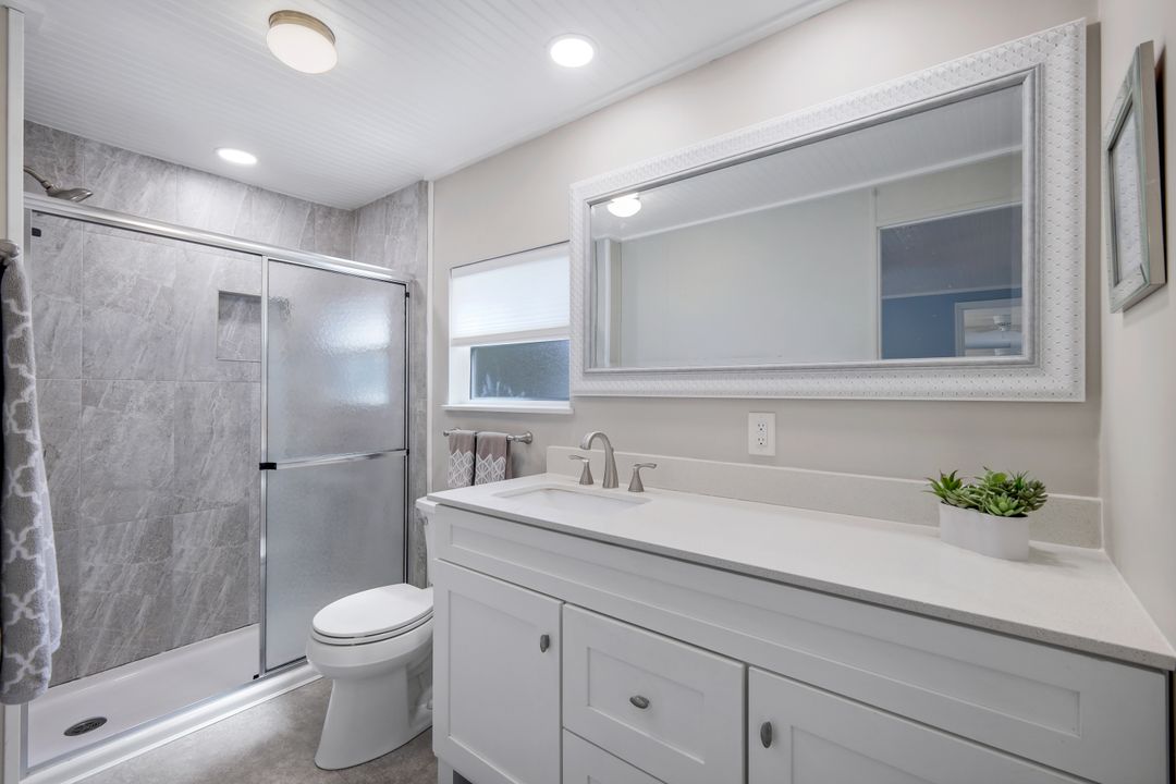 27365 Joann Dr, Bonita Springs, FL 34135