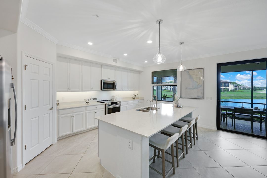 12003 Hawthorn Lake Dr  #101, Fort Myers, FL 33913