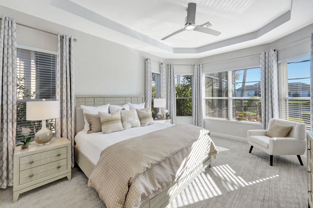 8980 Cherry Oaks Tr, Naples, FL 34114