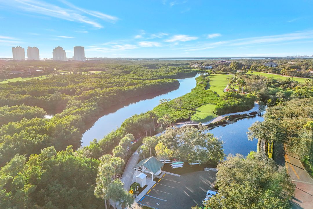 3601 Glenwater Ln, Bonita Springs, FL 34134