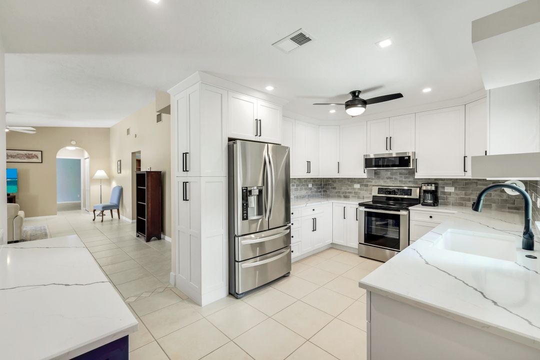 26896 Spanish Gardens Dr, Bonita Springs, FL 34135