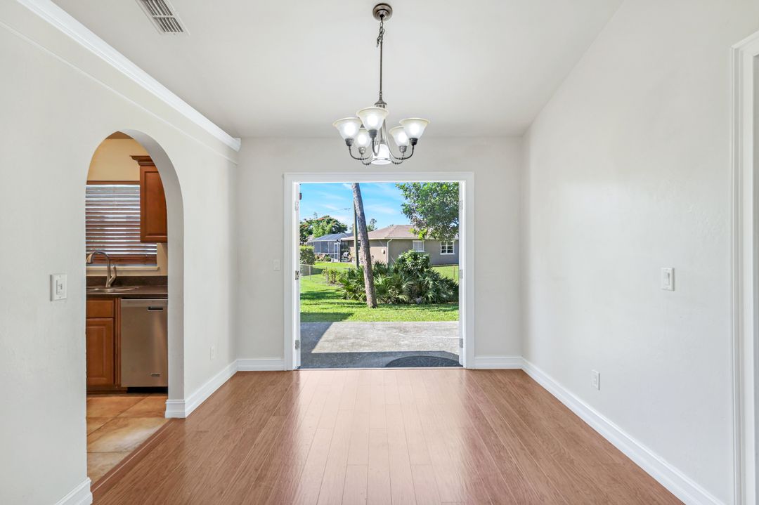 7576 Captiva Blvd, Fort Myers, FL 33967