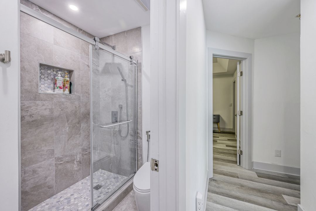 5308 Baypoint Ct, Cape Coral, FL 33904