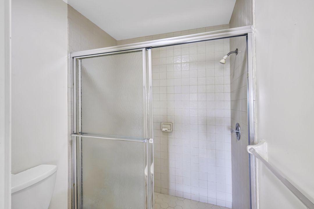 13460 Bridgeford Ave, Bonita Springs, FL 34135