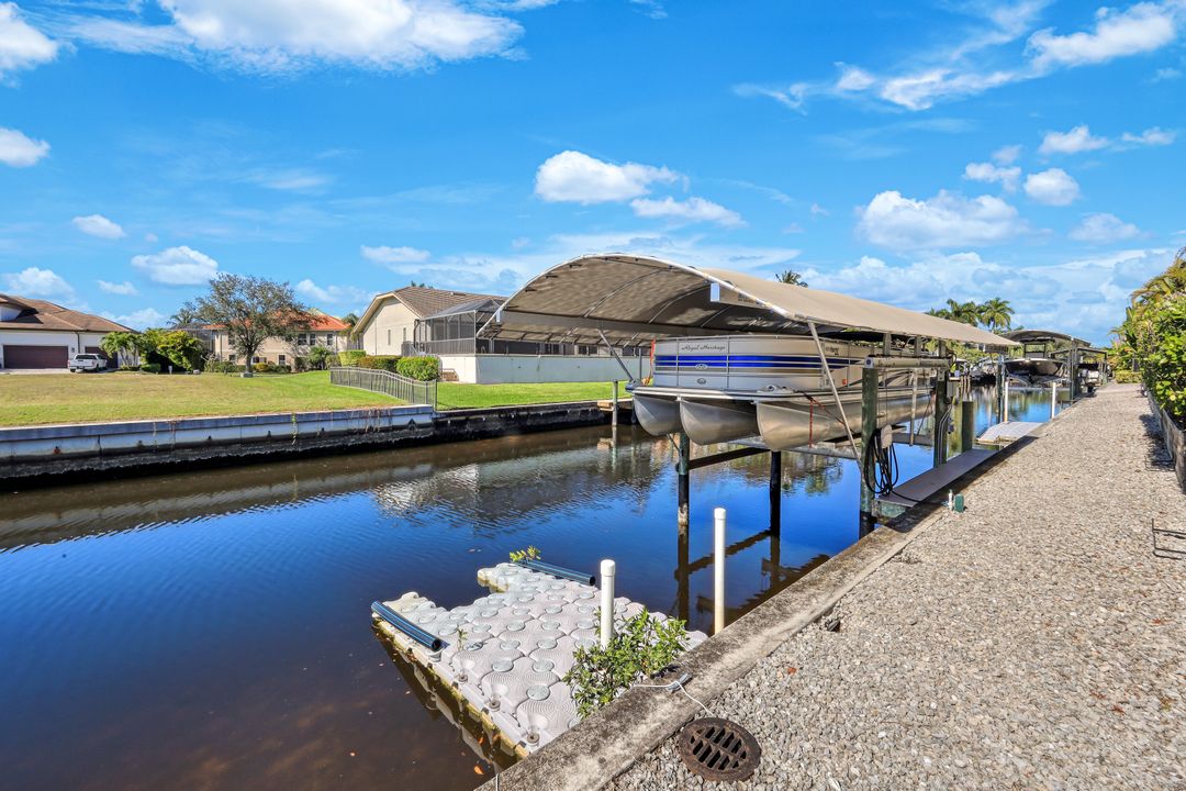 27194 Harbor Dr, Bonita Springs, FL 34135