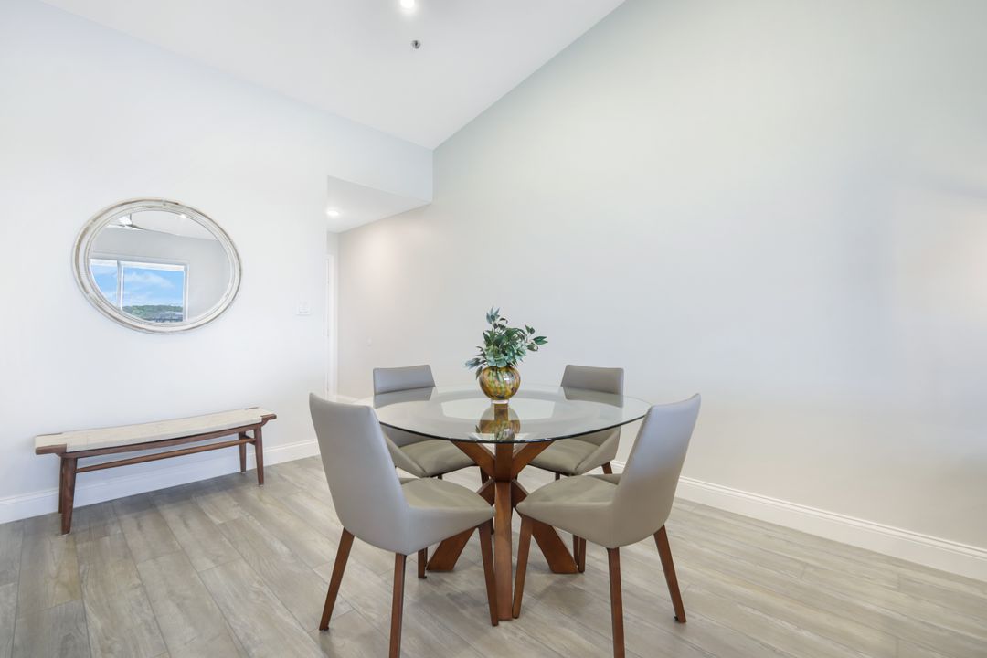 4130 Bayhead Dr #302, Bonita Springs, FL 34134