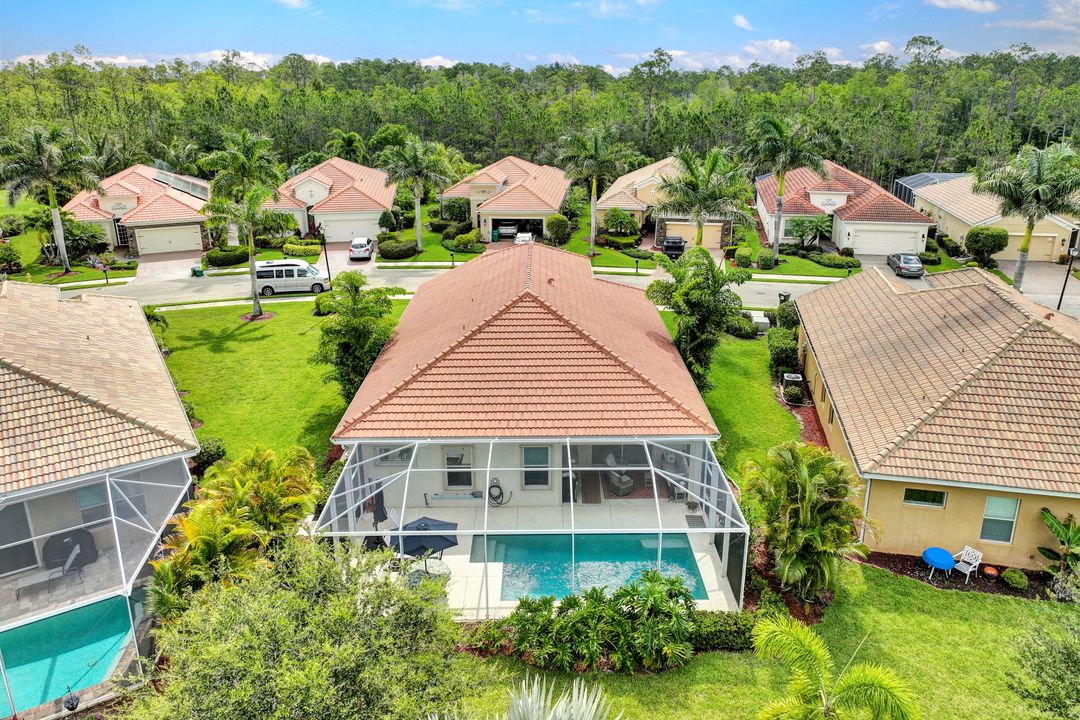 14534 Manchester Dr, Naples, FL 34114