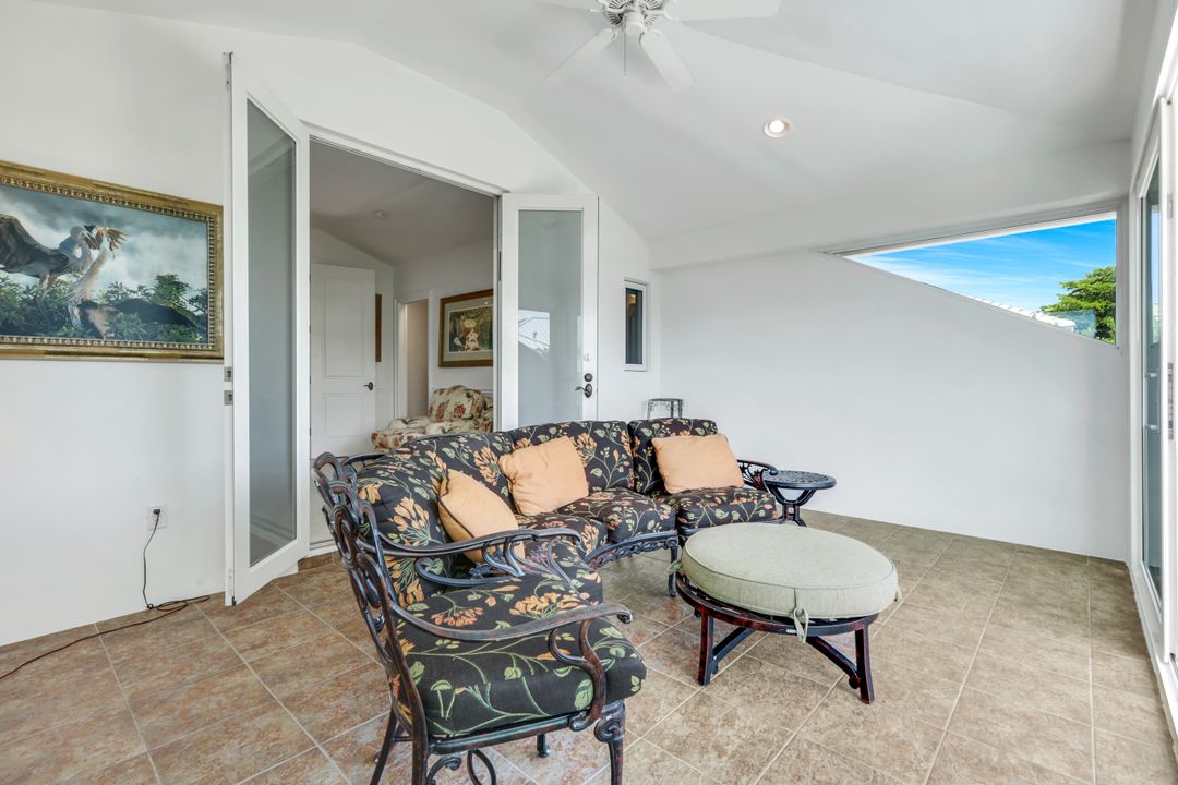 491 Wedge Dr, Naples, FL 34103