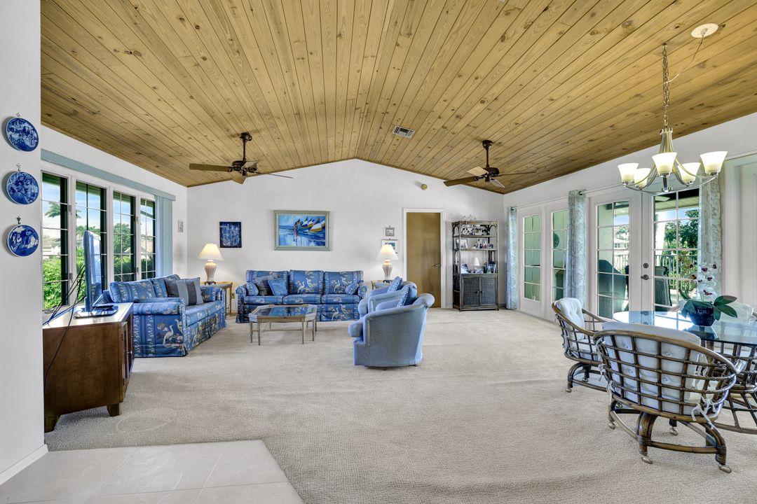 421 Cottage Ct, Marco Island, FL 34145