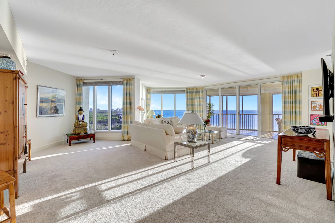 8111 Bay Colony Dr #1102, Naples, FL 34108