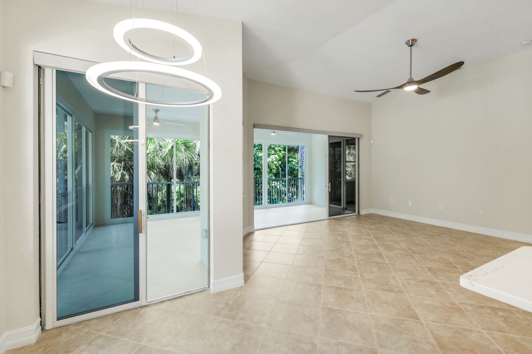 2040 Tarpon Bay Dr N #201, Naples, FL 34119