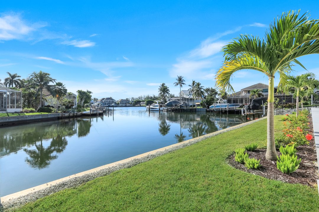 713 Nautilus Ct, Marco Island, FL 34145