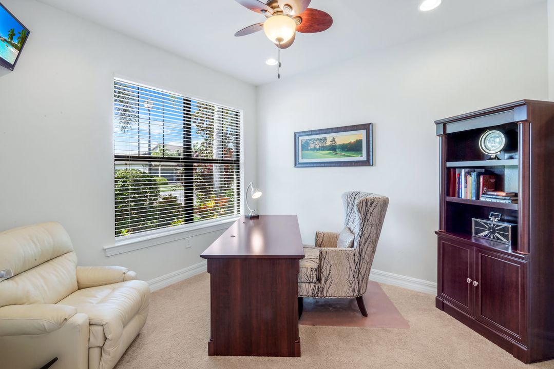 10870 Maitland Way, Fort Myers, FL 33913