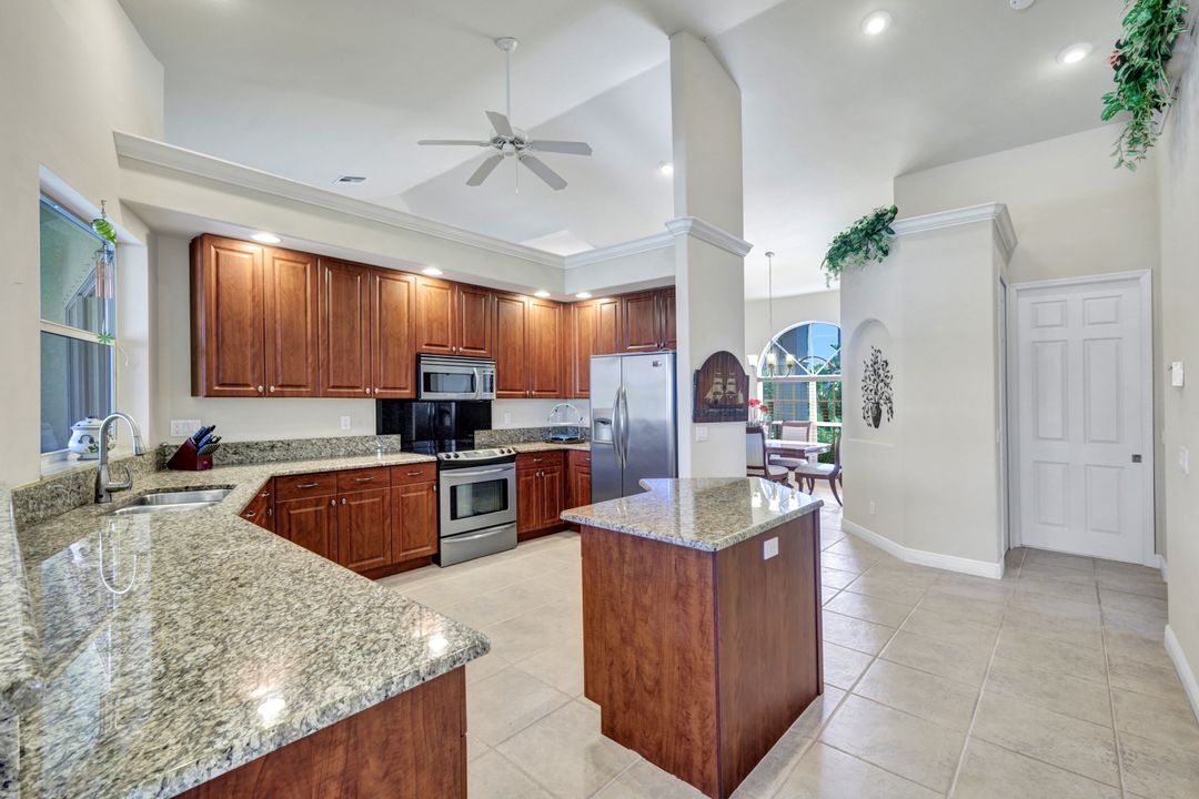 4130 SW 27th Ave, Cape Coral, FL 33914