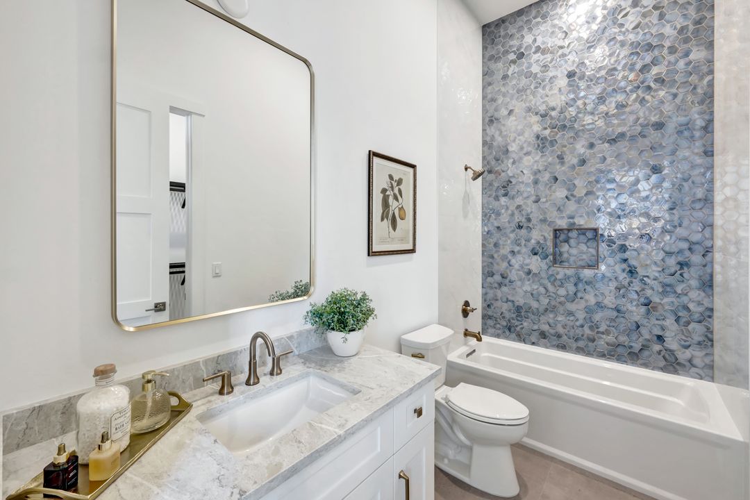 20262 Tiger Ct, Estero, FL 33928