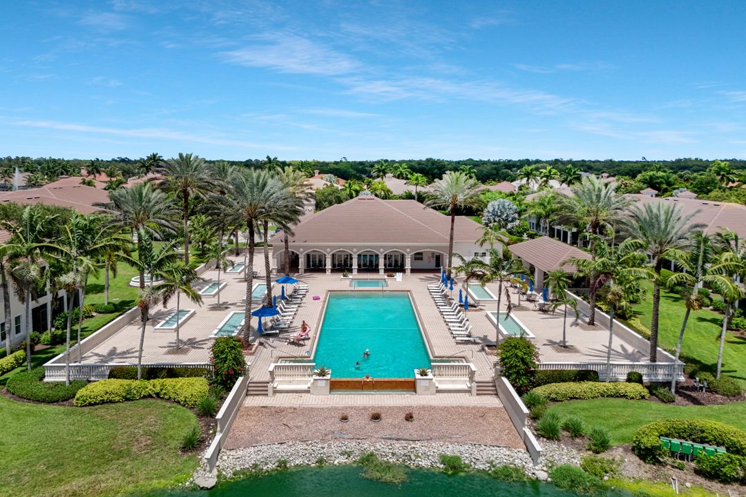 588 Avellino Isles Cir #20101, Naples, FL 34119