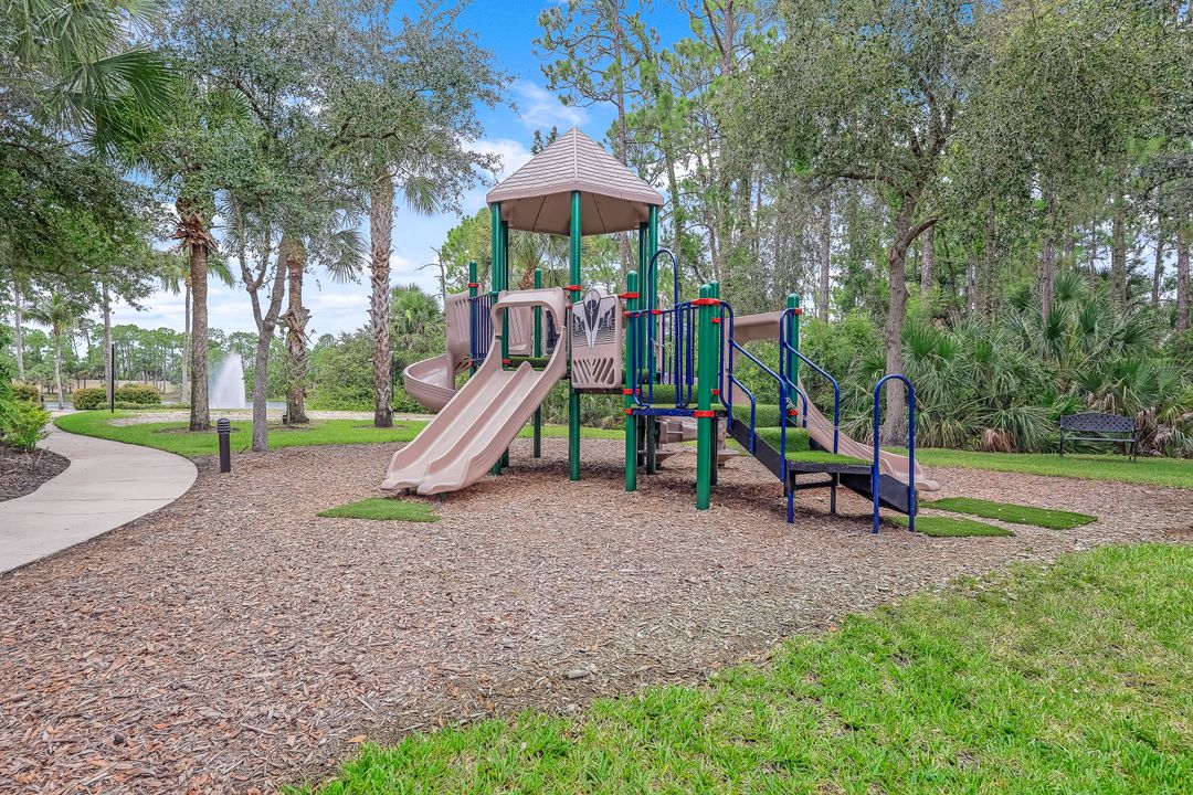 1732 Tarpon Bay Dr S #201, Naples, FL 34119