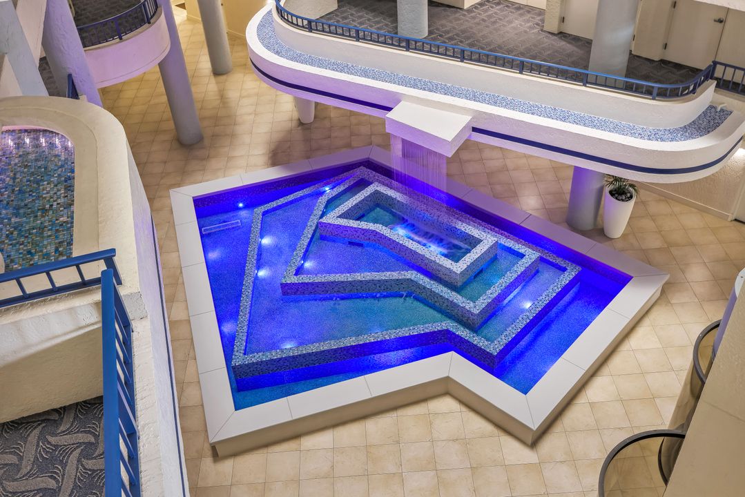 4451 Gulf Shore Blvd N #406, Naples, FL 34103