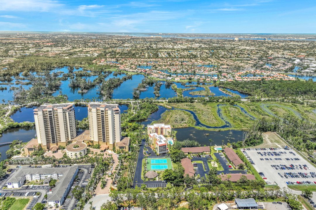 7119 Lakeridge View Court #Unit 303, Fort Myers, FL 33907