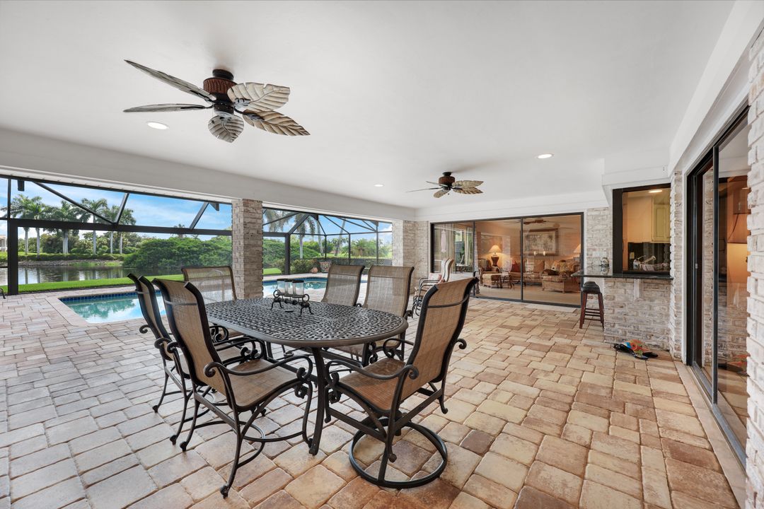 2264 Imperial Golf Course Blvd, Naples, FL 34110