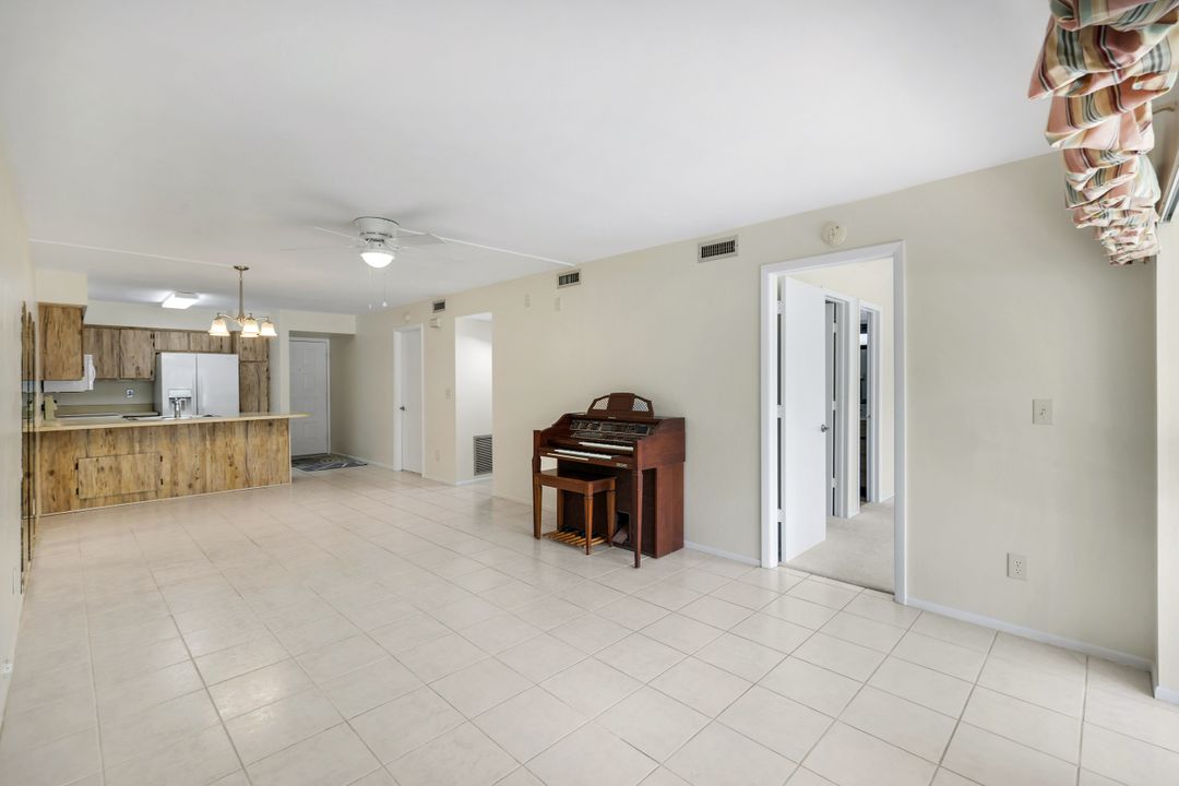 1100 Pondella Rd  #906, Cape Coral, FL 33909