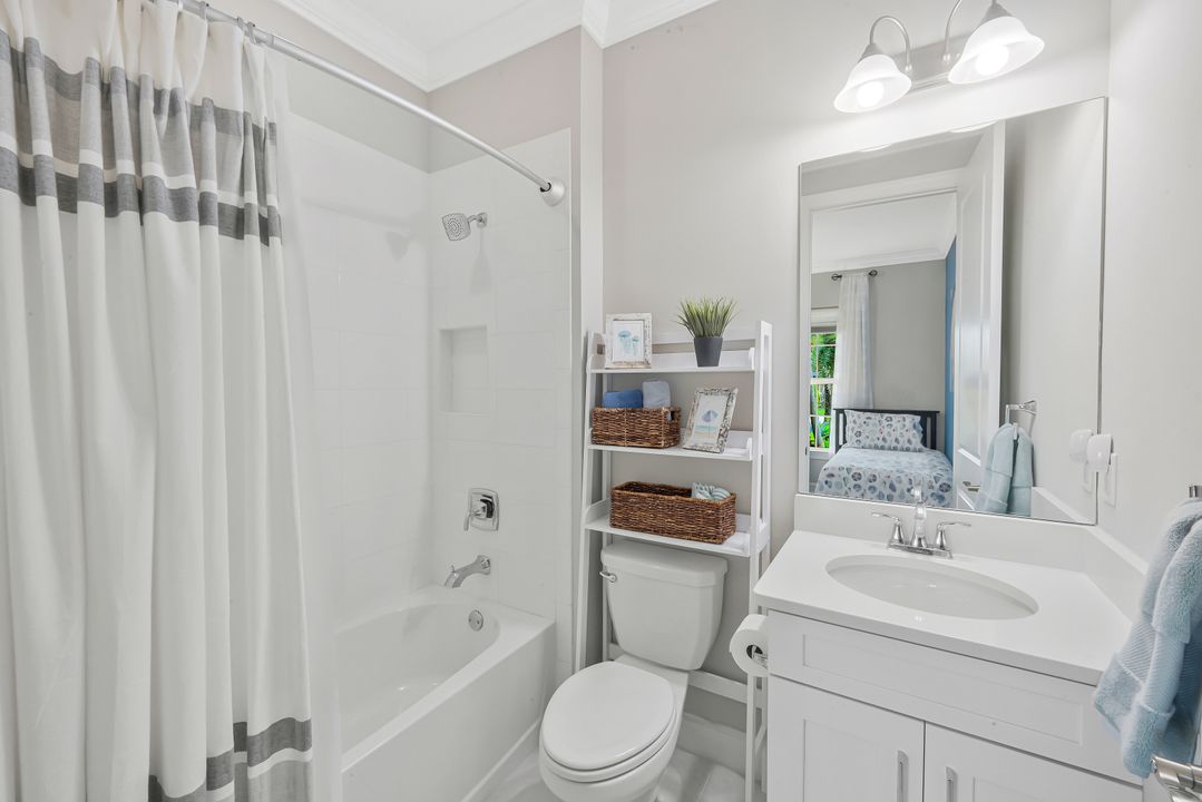 11720 Canal Grande Dr, Fort Myers, FL 33913