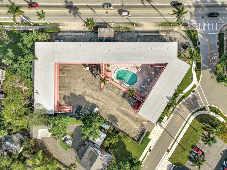 2590 First St #101, Fort Myers, FL 33901