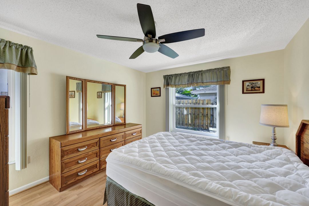 9857 Owlclover St, Fort Myers, FL 33919