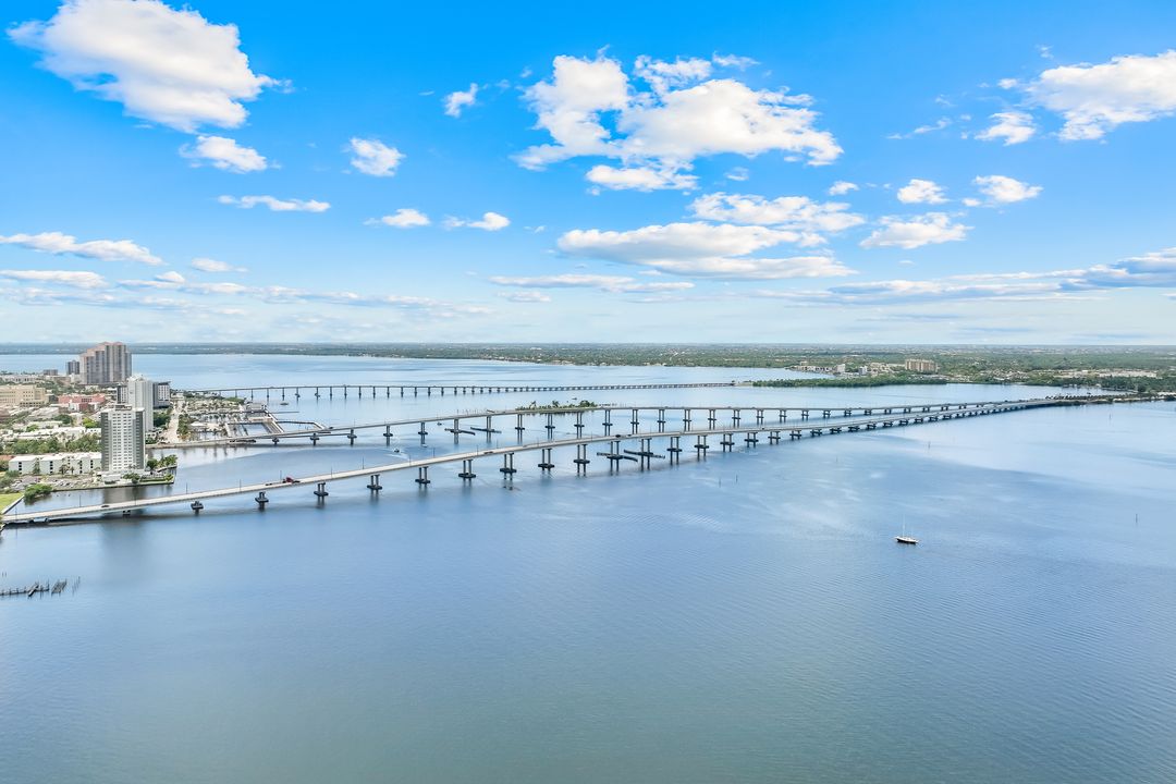 2745 First St #701, Fort Myers, FL 33916