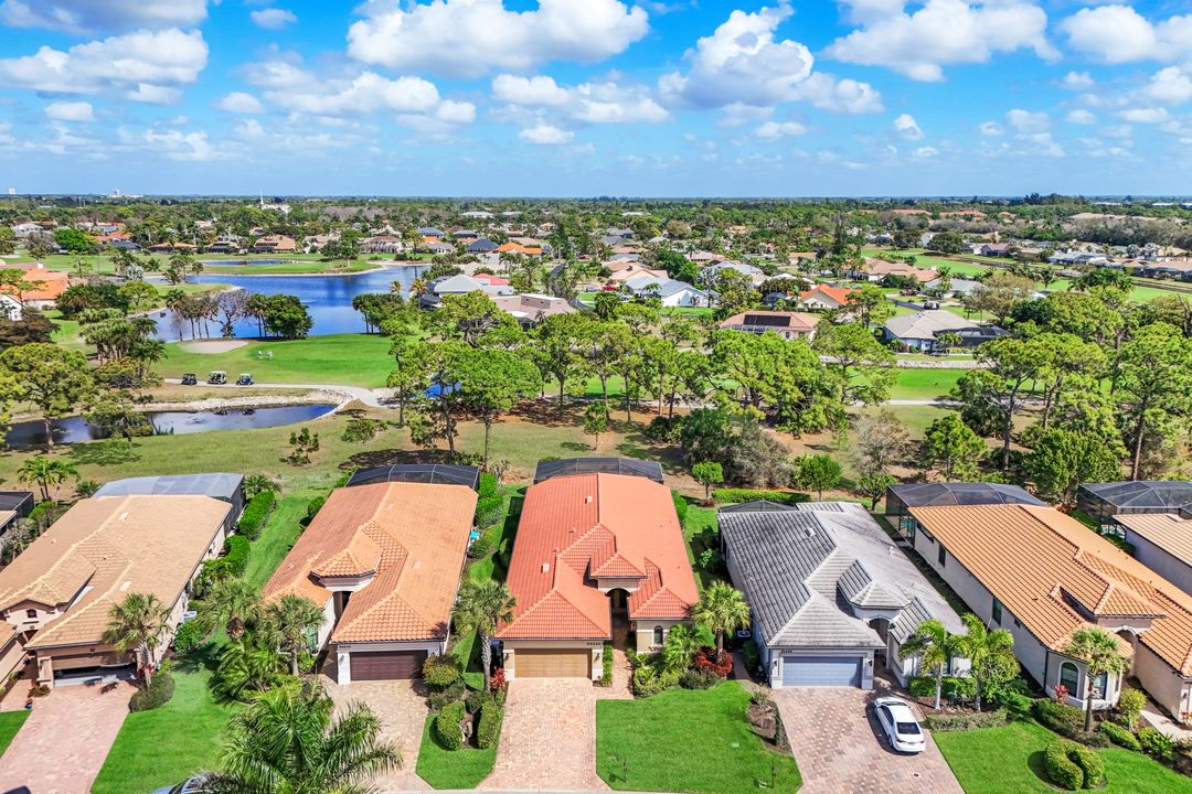 28452 San Amaro Dr, Bonita Springs, FL 34135